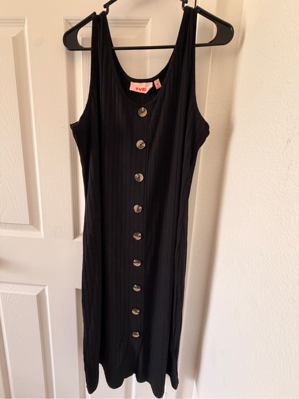 EVRI Black Ribbed Midi Dress with Front Buttons